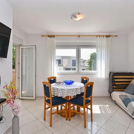 Livio 2257 Apartmán