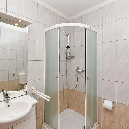 Apartment Livio 2257