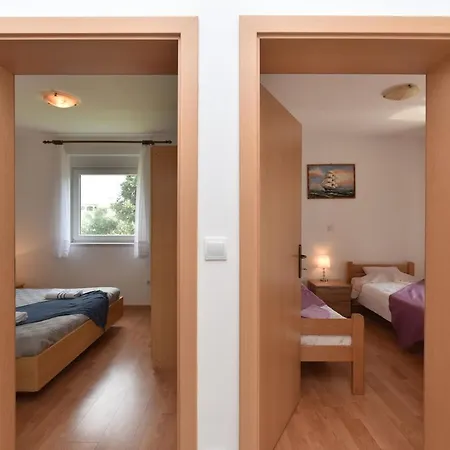 Livio 2257 Apartment